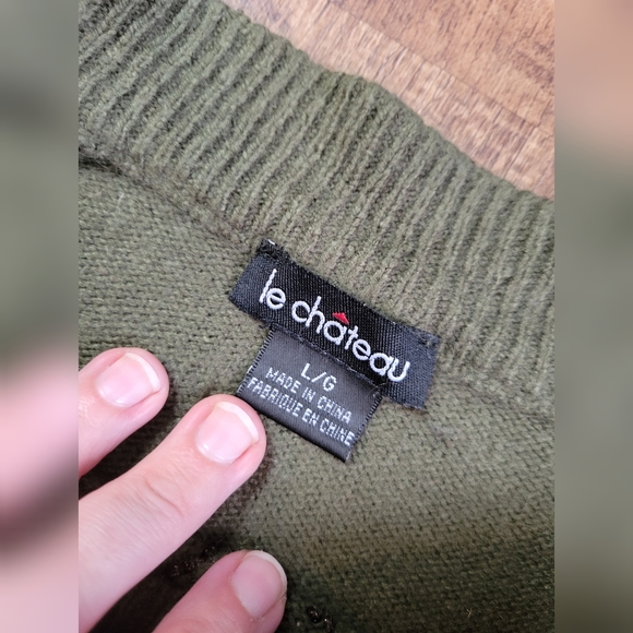 FREE W BUNDLE Le Chateau boat neck sweater - Picture 5 of 10